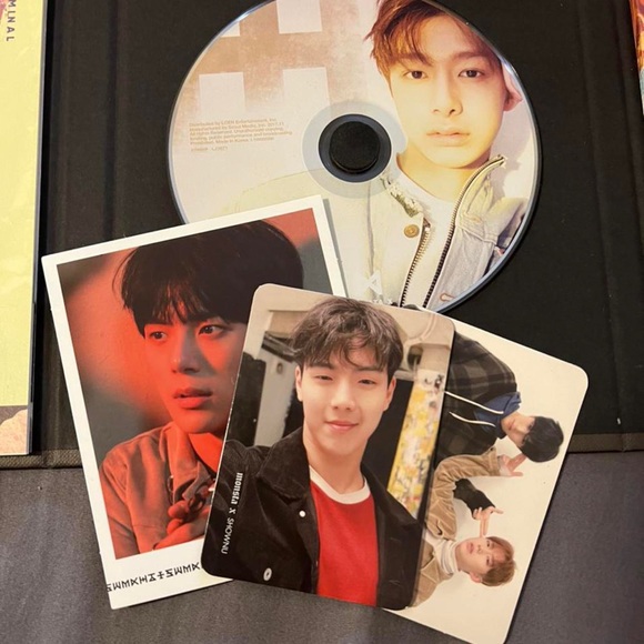 MonstaX The Code protocol terminal album - Picture 2 of 4